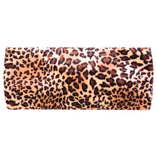 Afbeelding in Gallery-weergave laden, Haarband Dusty Leopard Small Spots
